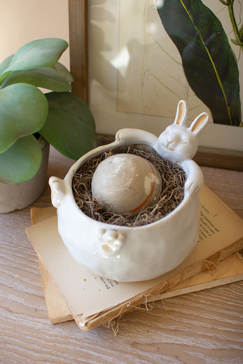 CERAMIC RABBIT VESSEL