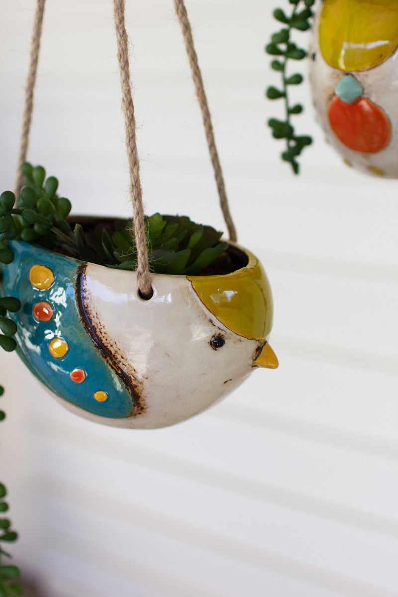 SET OF THREE CERAMIC HANGING BIRD PLANTERS