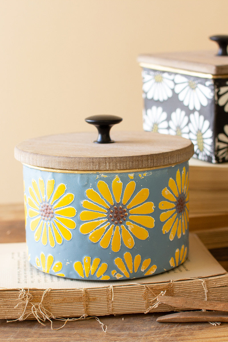 SET OF FOUR METAL CANISTERS WITH WOODEN LIDS