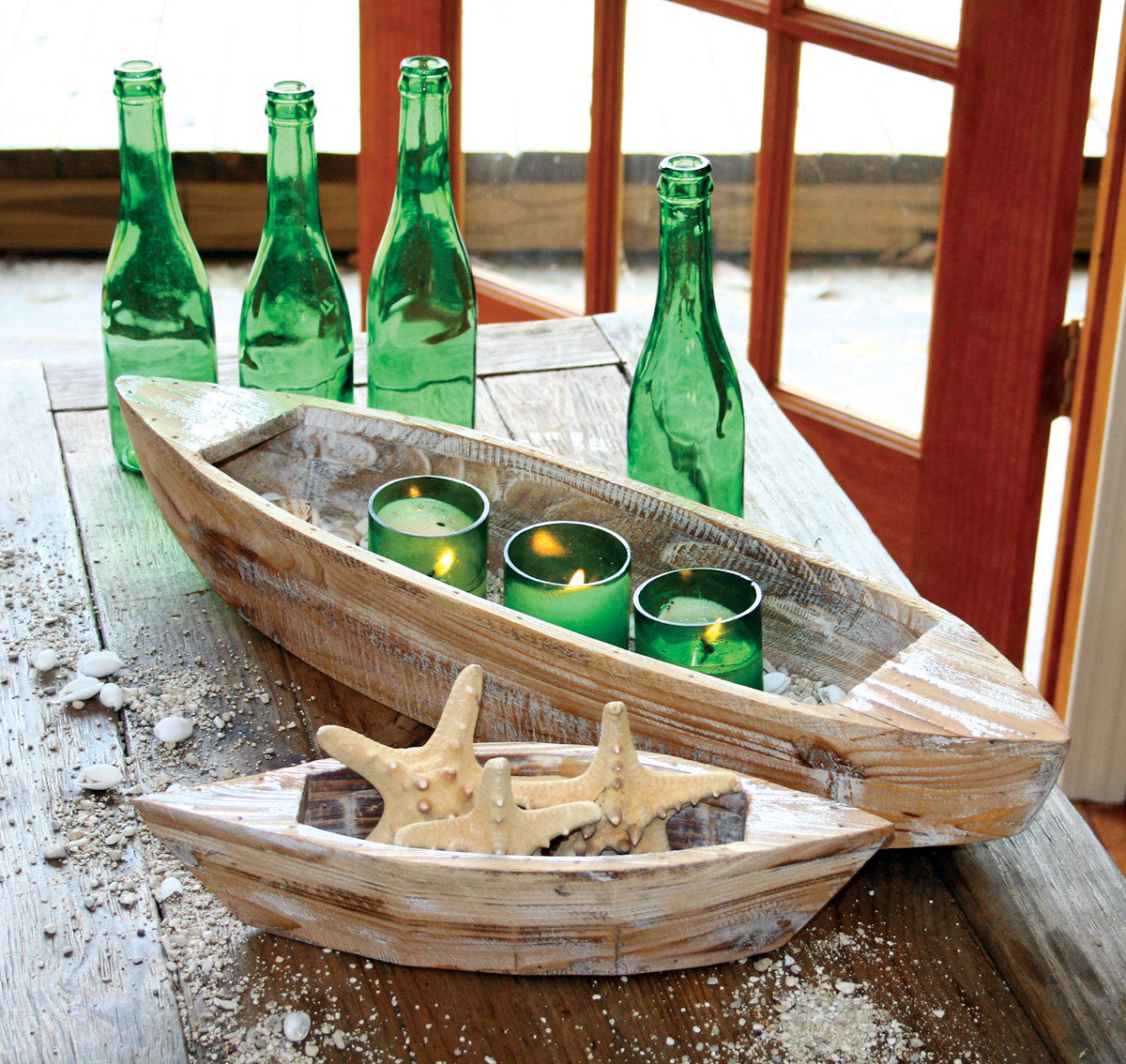 SET OF TWO WOODEN BOATS