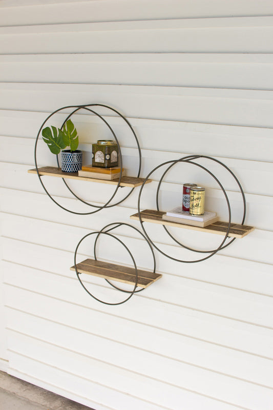 SET OF THREE RECYCLED WOOD SHELVES WITH ROUND METAL FRAMES