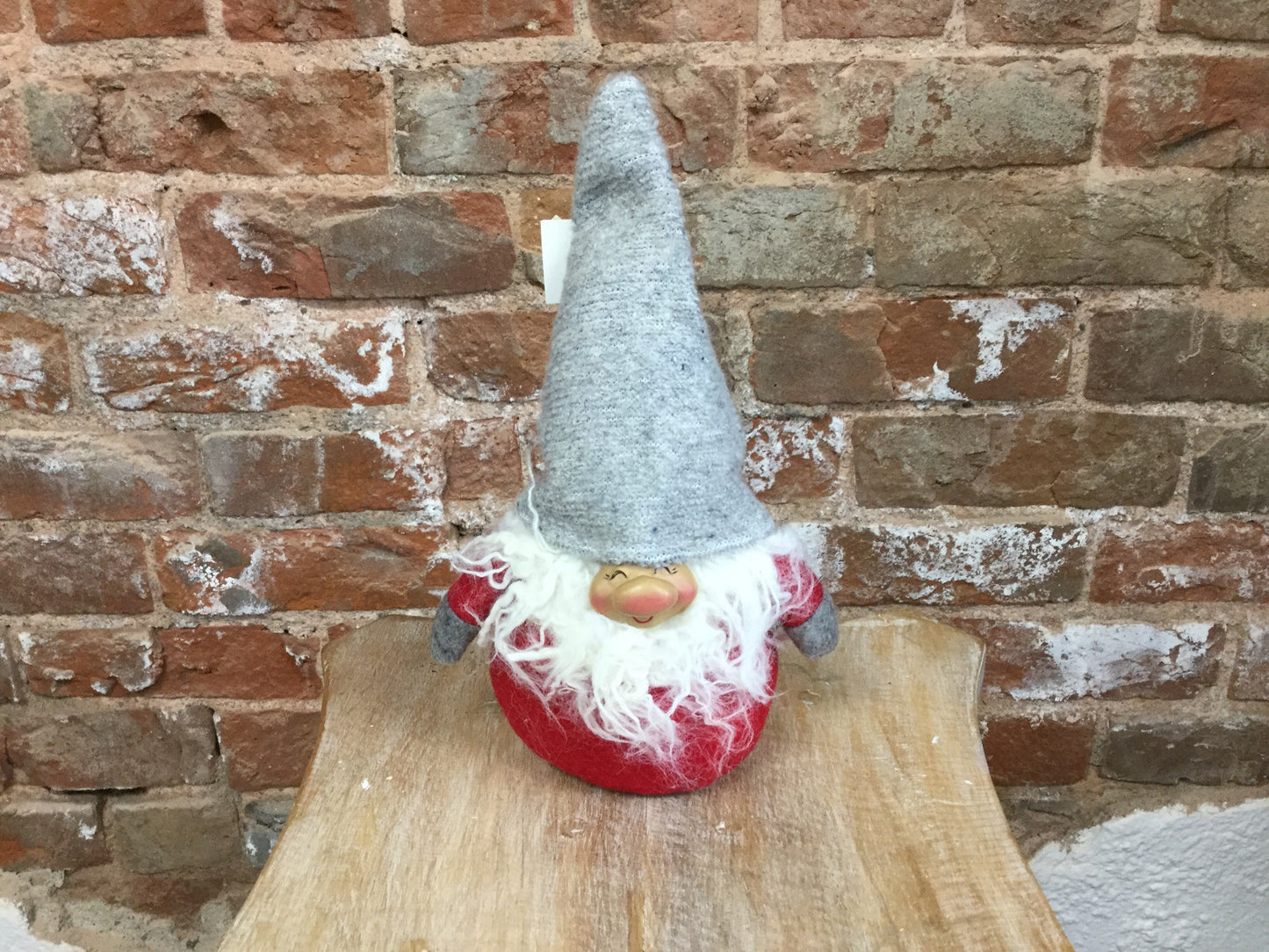 Happy Gnome Grey Hat