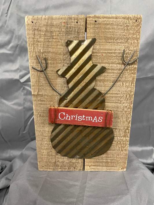 Christmas w/Metal Snowman Small Pallet Sign