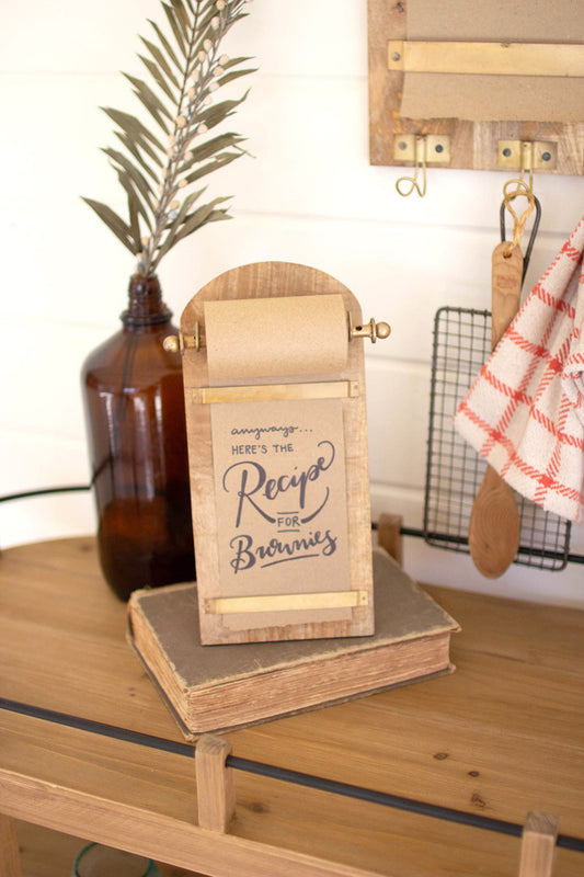 WOODEN TABLE TOP NOTE ROLL