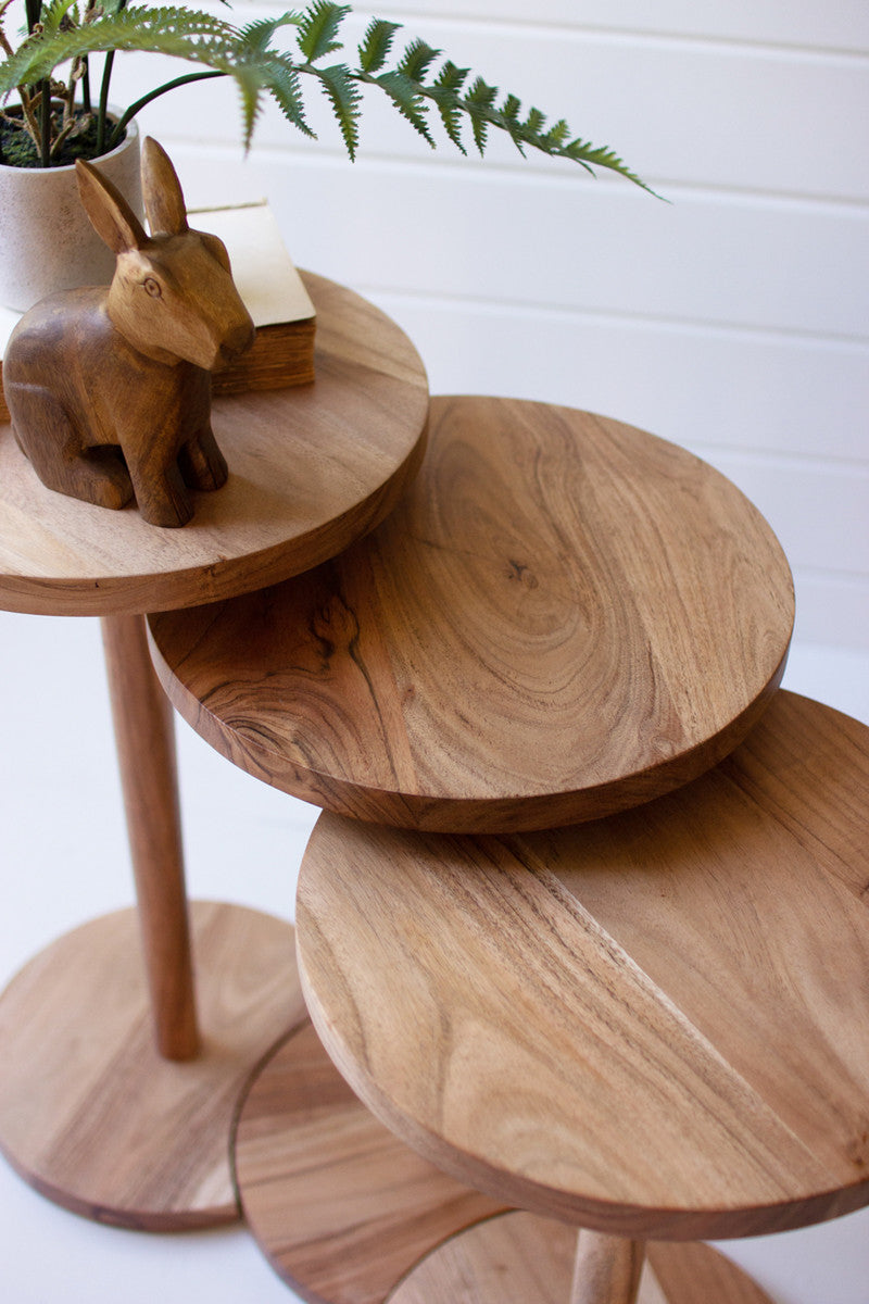 SET OF THREE ACACIA WOOD ROUND SIDE TABLES