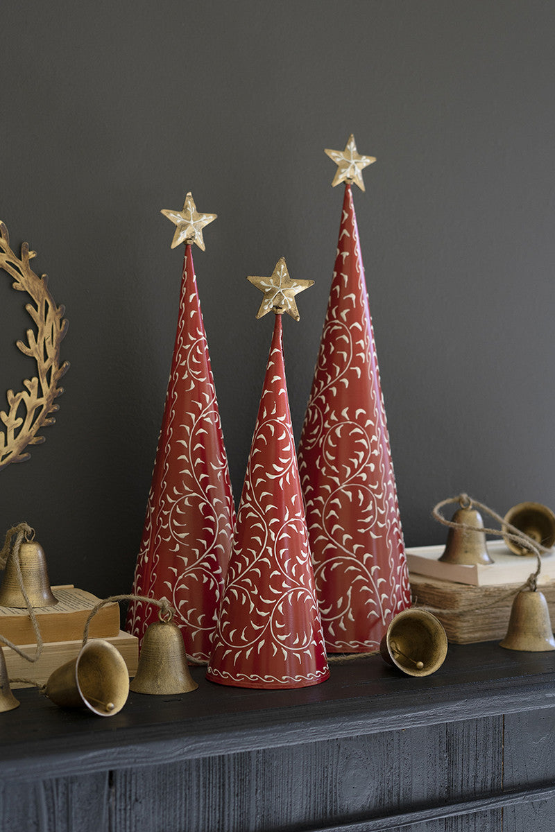 SET OF THREE RED & WHITE CHRISTMAS TOPIARIES W GOLD STARS
