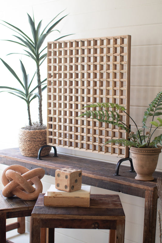 MANGO WOOD GRID PANEL ON AN IRON STAND