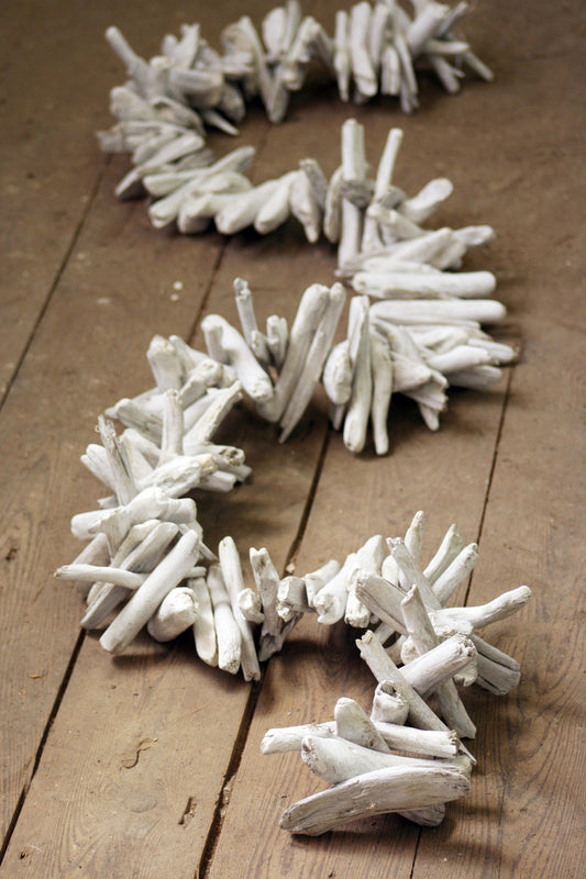 WHITE-WASHED DRIFTWOOD GARLAND