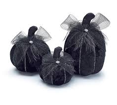 BLACK VELVET VARIED SIZE PUMPKIN DECOR