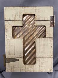 Cut Out Cross with Metal Pallet Sign